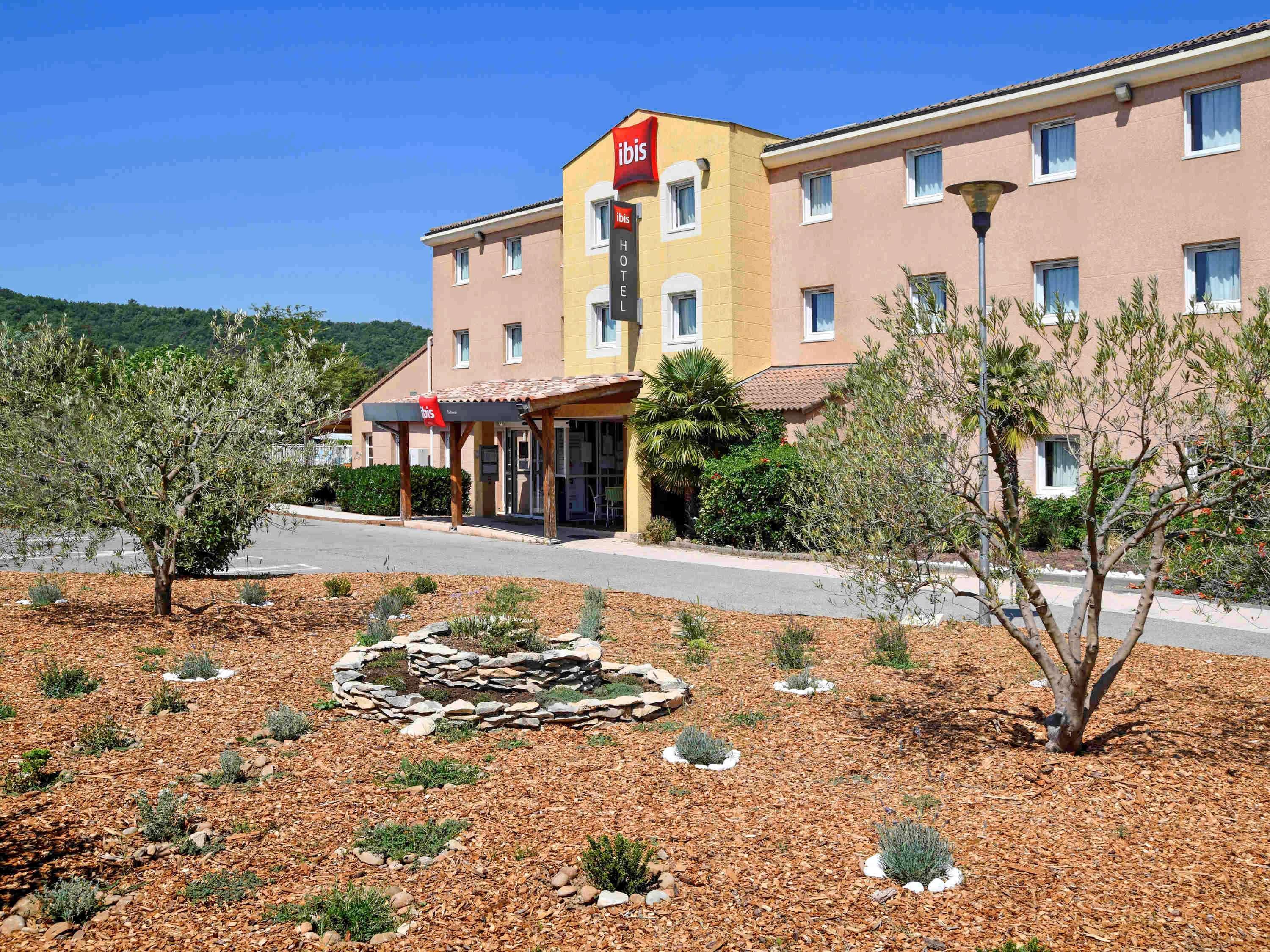Ibis Sisteron Hotell Eksteriør bilde