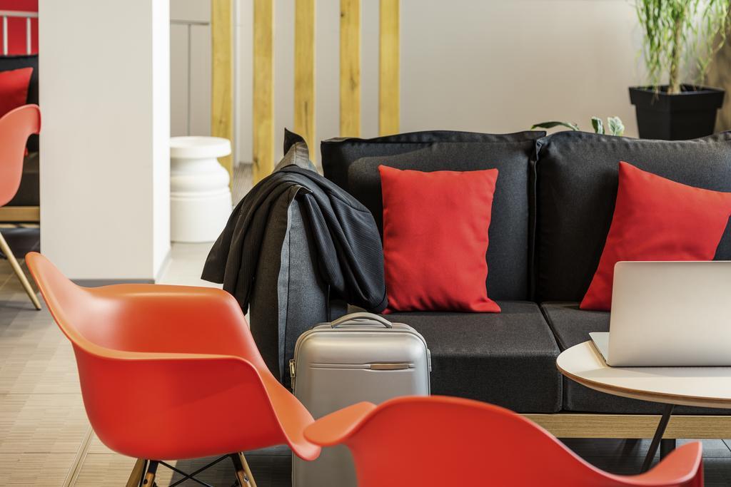 Ibis Sisteron Hotell Eksteriør bilde